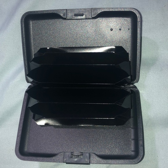 Wallet - Picture 3 of 3